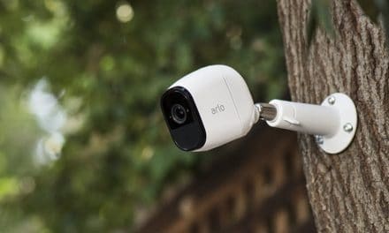 Review: Netgear Arlo Pro – Kabellose & Wasserfeste HD-Kamera mit 2-Wege-Audio, Sirene und mehr