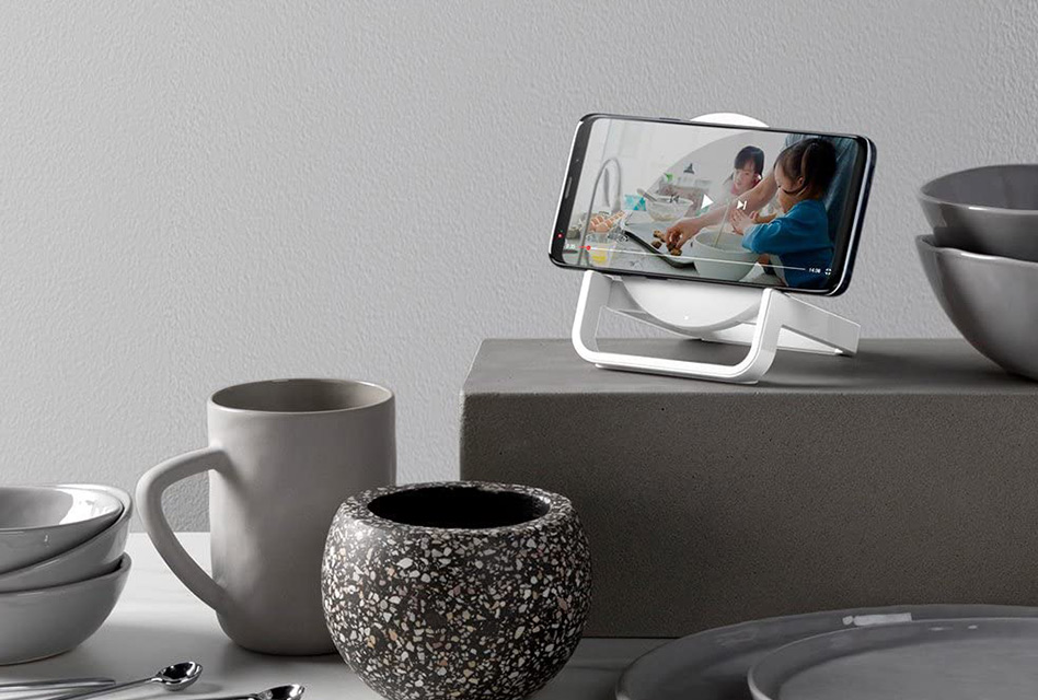Review: Belkin BoostUp Bold 10W – Praktischer Wireless-Ladeständer für das iPhone X & Qi-Smartphones