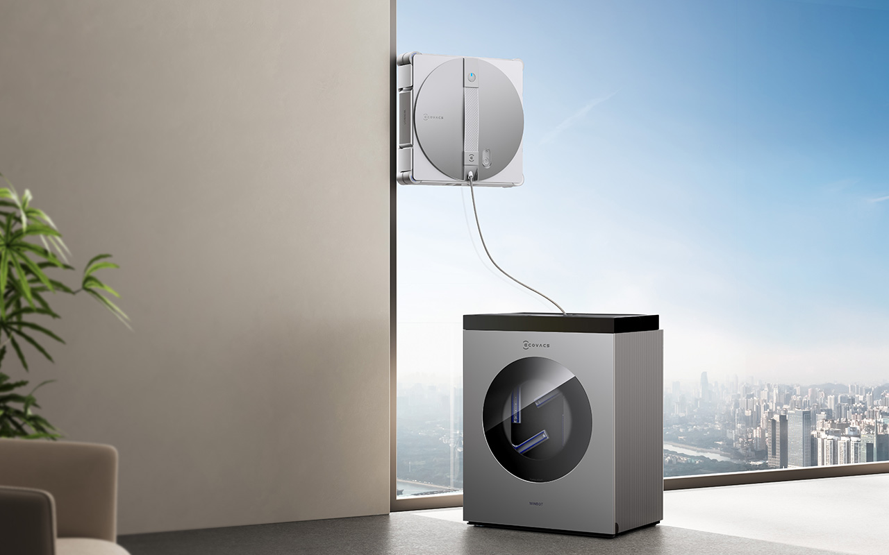 Review: ECOVACS WINBOT W3 OMNI – Premium-Fensterputzroboter mit multifunktionaler Reinigungs-Station im Test